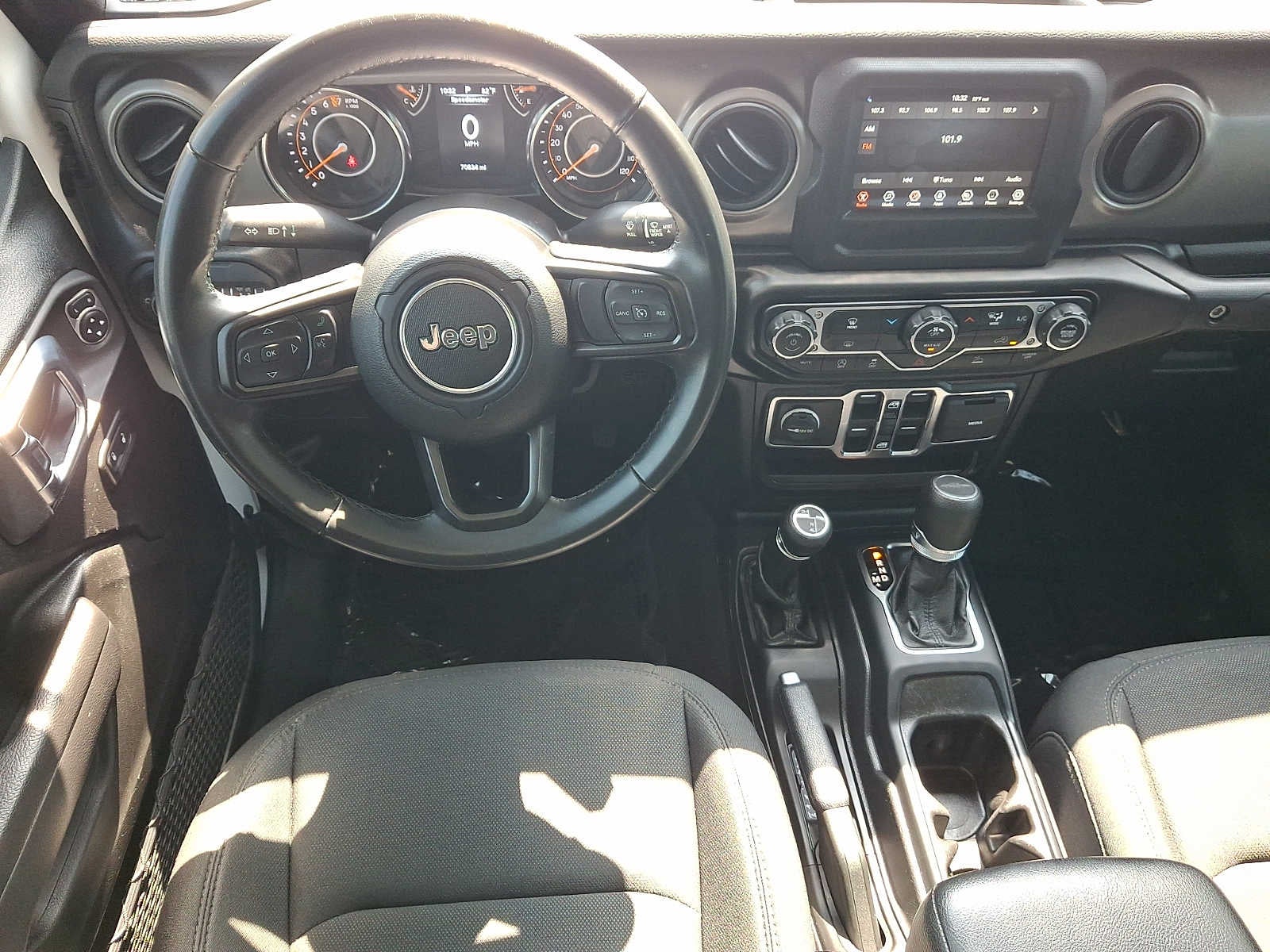 2022 Jeep Gladiator Sport S