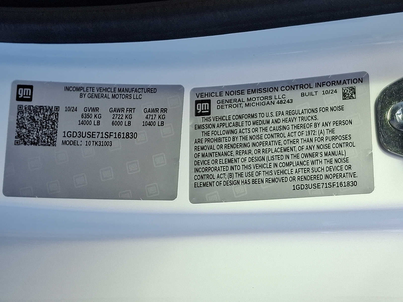 2025 GMC Sierra 3500 HD Chassis Cab Pro