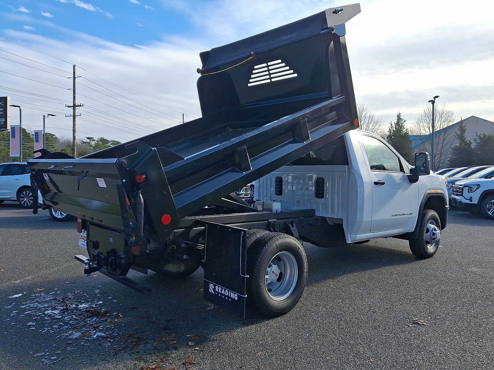 2025 GMC Sierra 3500 HD Chassis Cab Pro