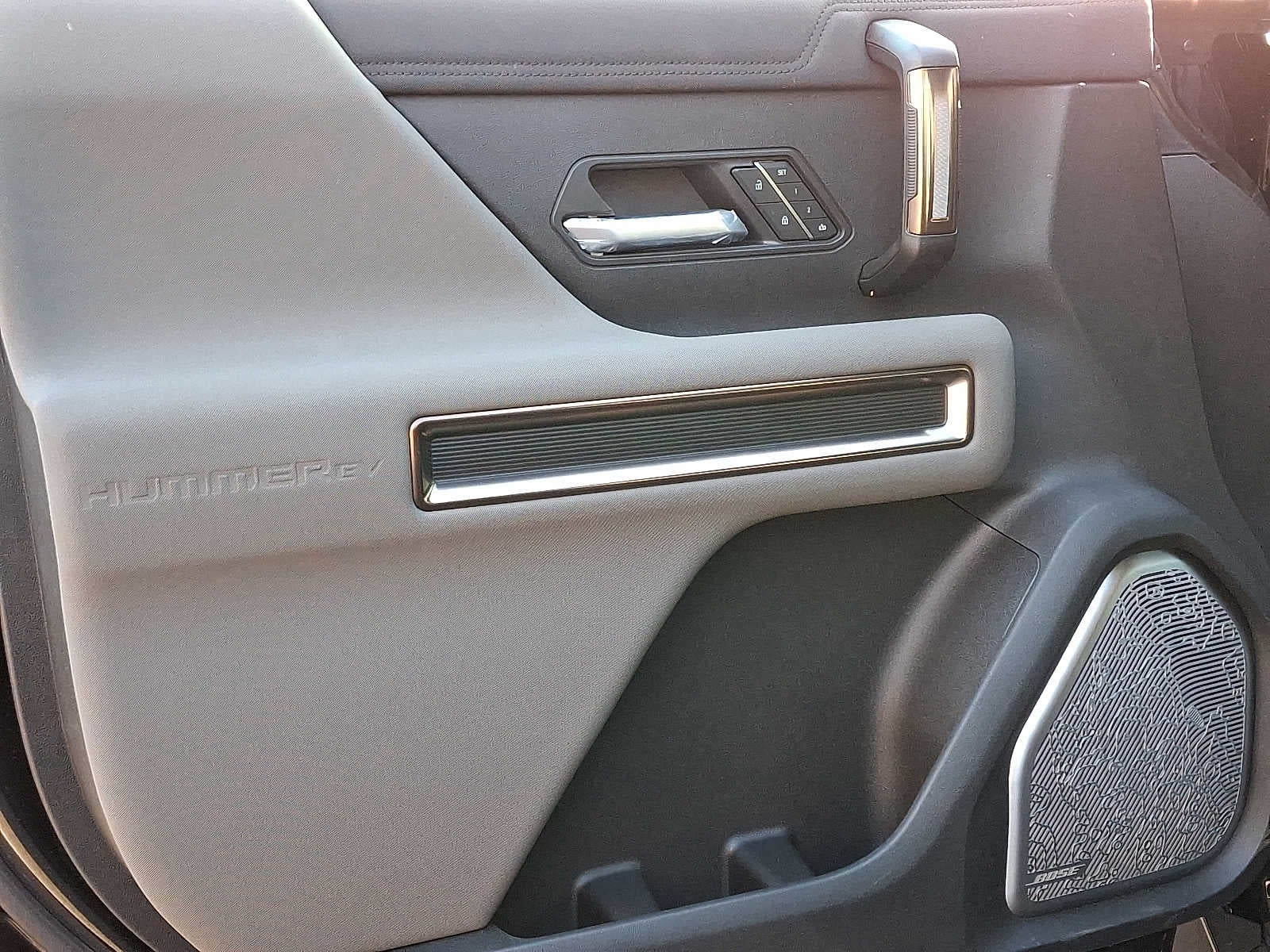 2025 GMC HUMMER EV SUV 3X