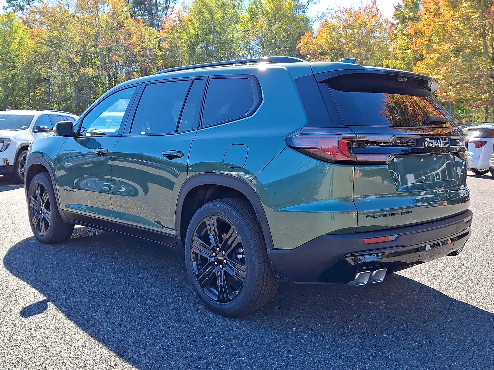 2027 GMC Acadia Elevation