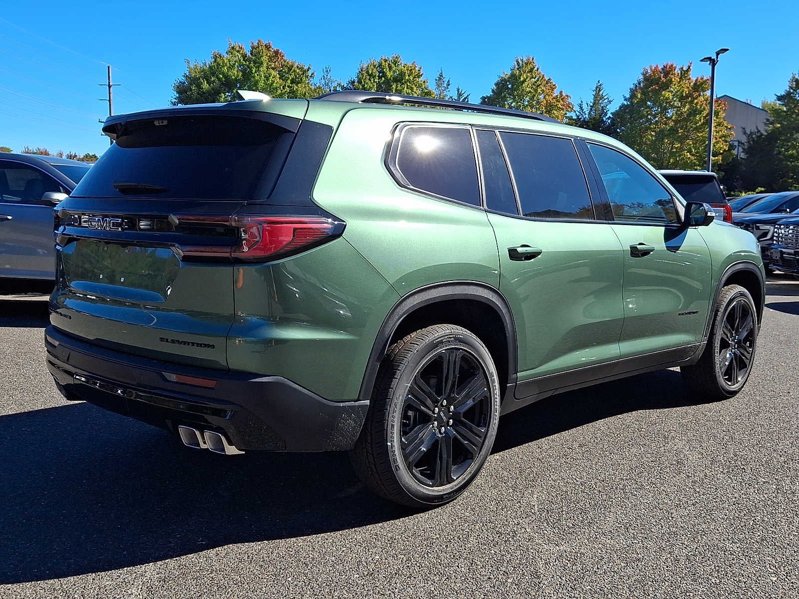 2027 GMC Acadia Elevation