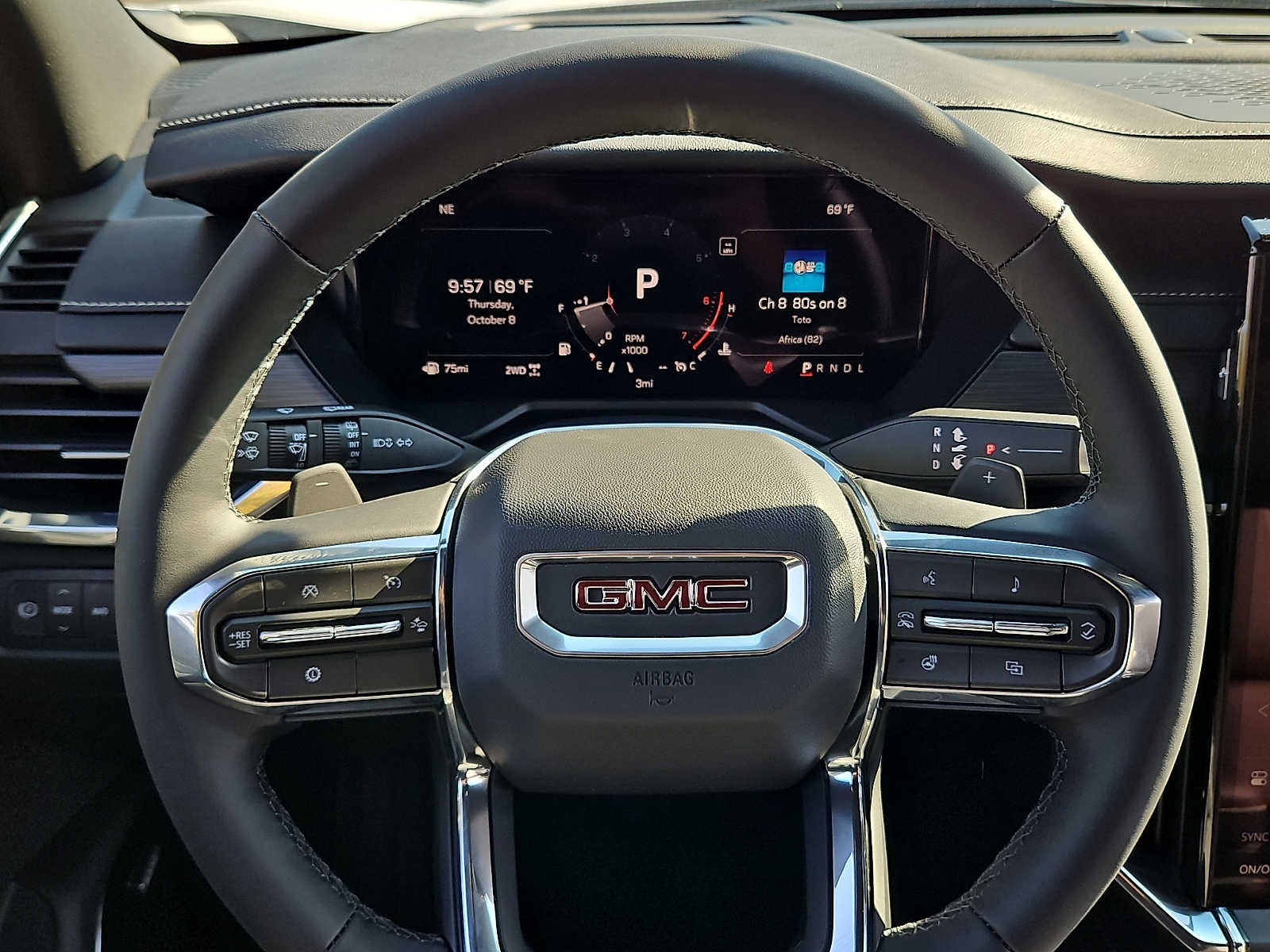 2027 GMC Acadia Elevation