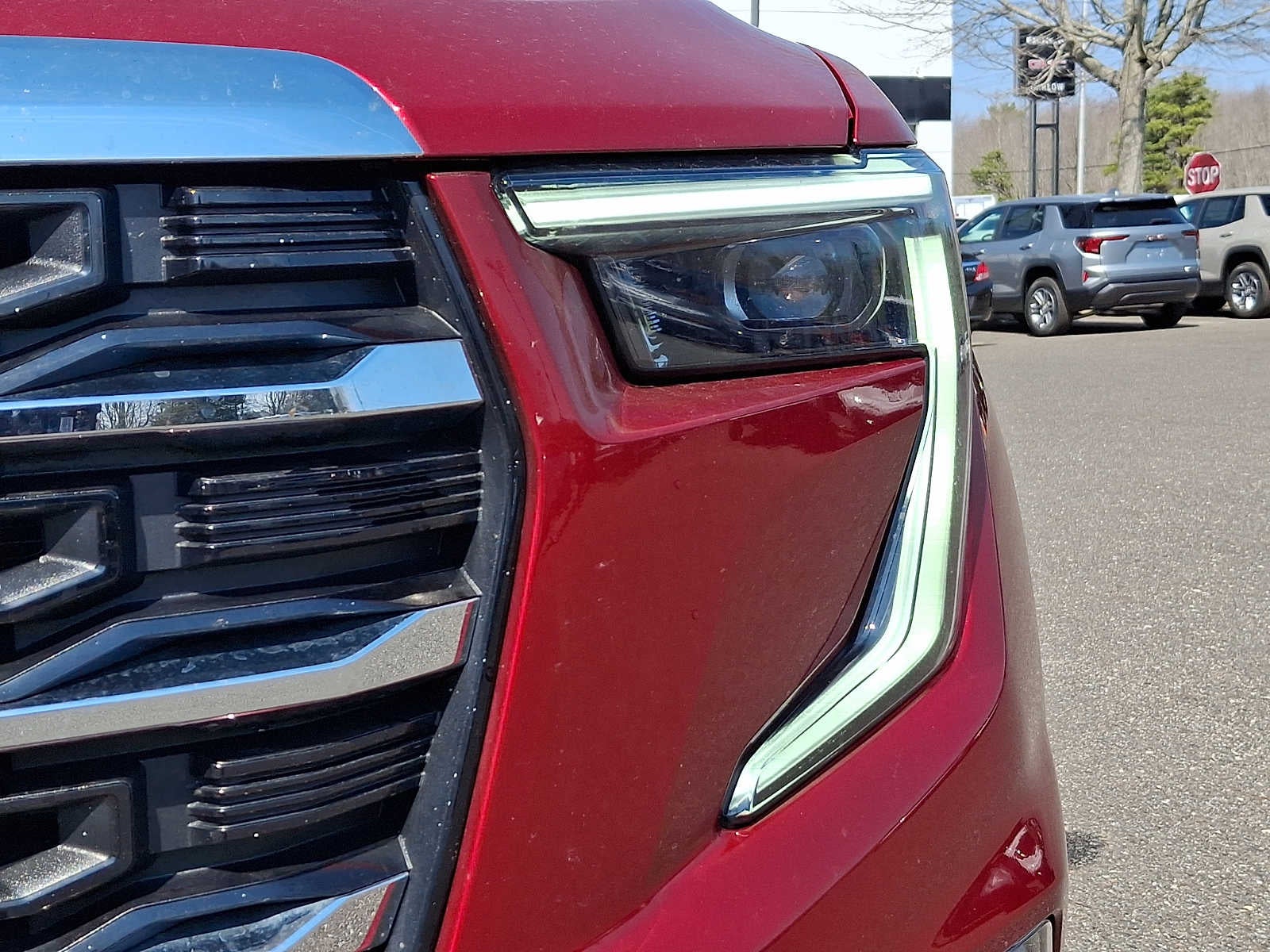 2024 GMC Acadia Elevation