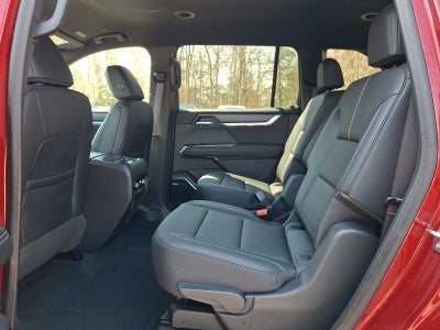 2024 GMC Acadia Elevation