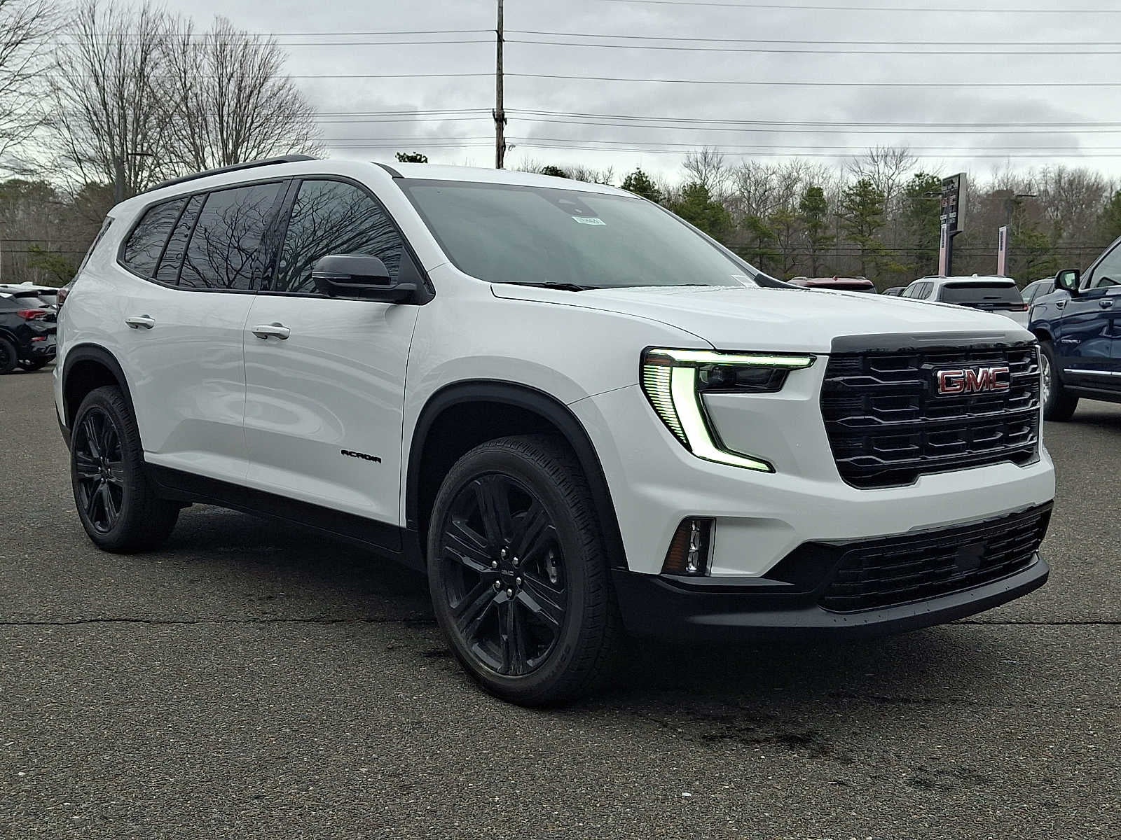 2026 GMC Acadia Elevation