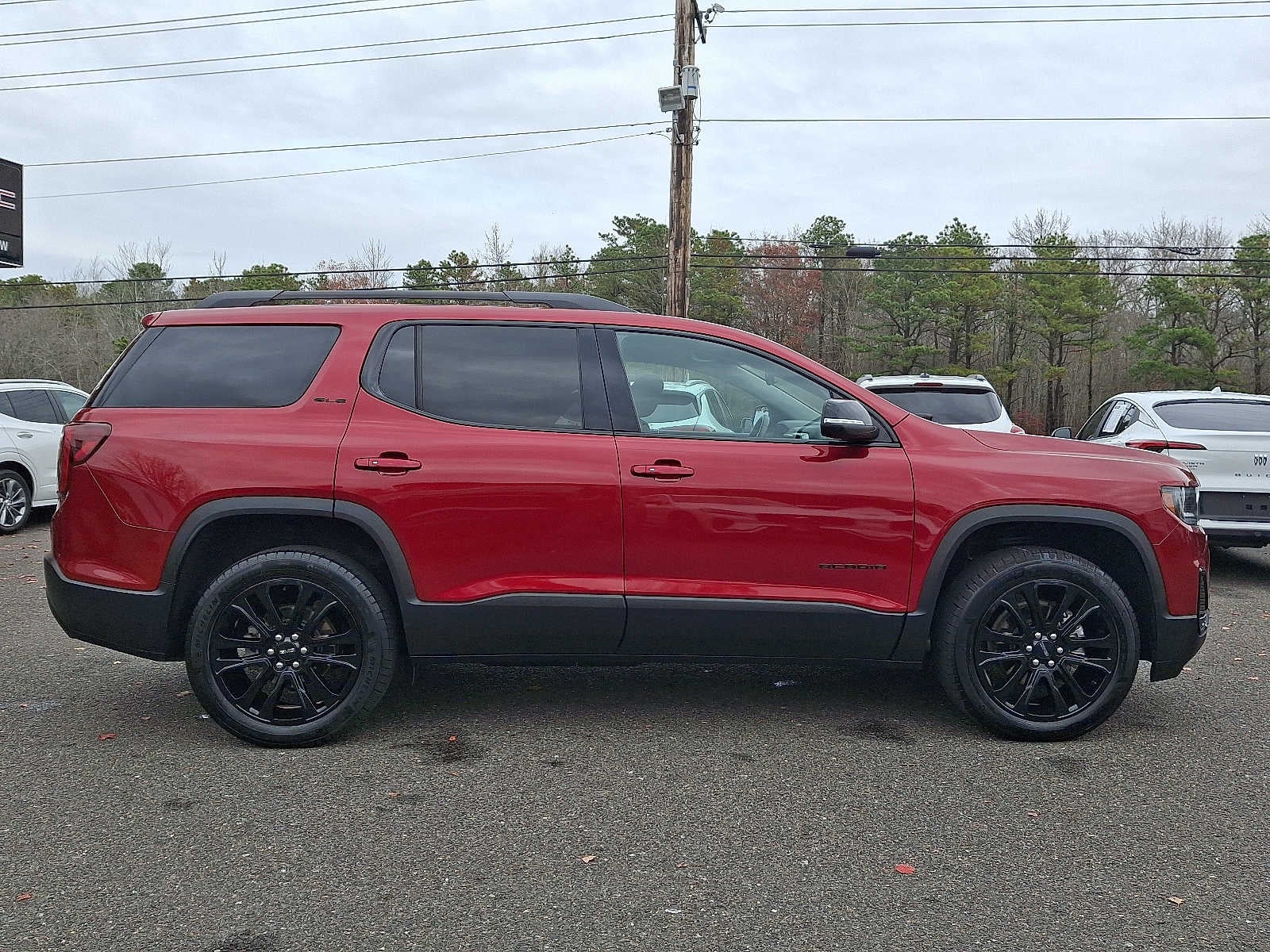2023 GMC Acadia SLE