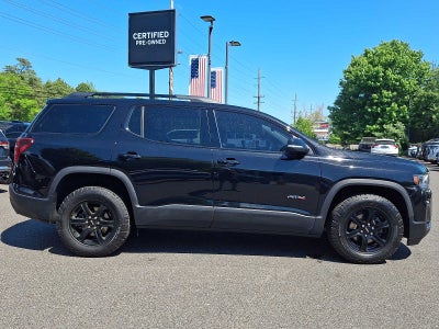 2023 GMC Acadia AT4