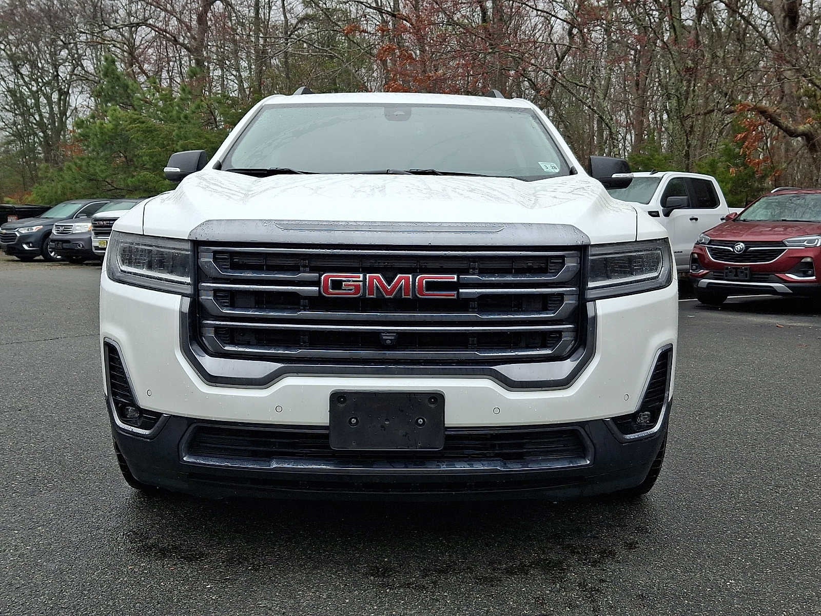 2023 GMC Acadia AT4