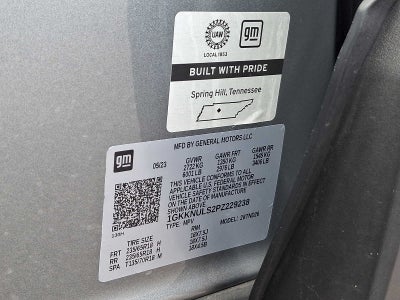 2023 GMC Acadia SLT