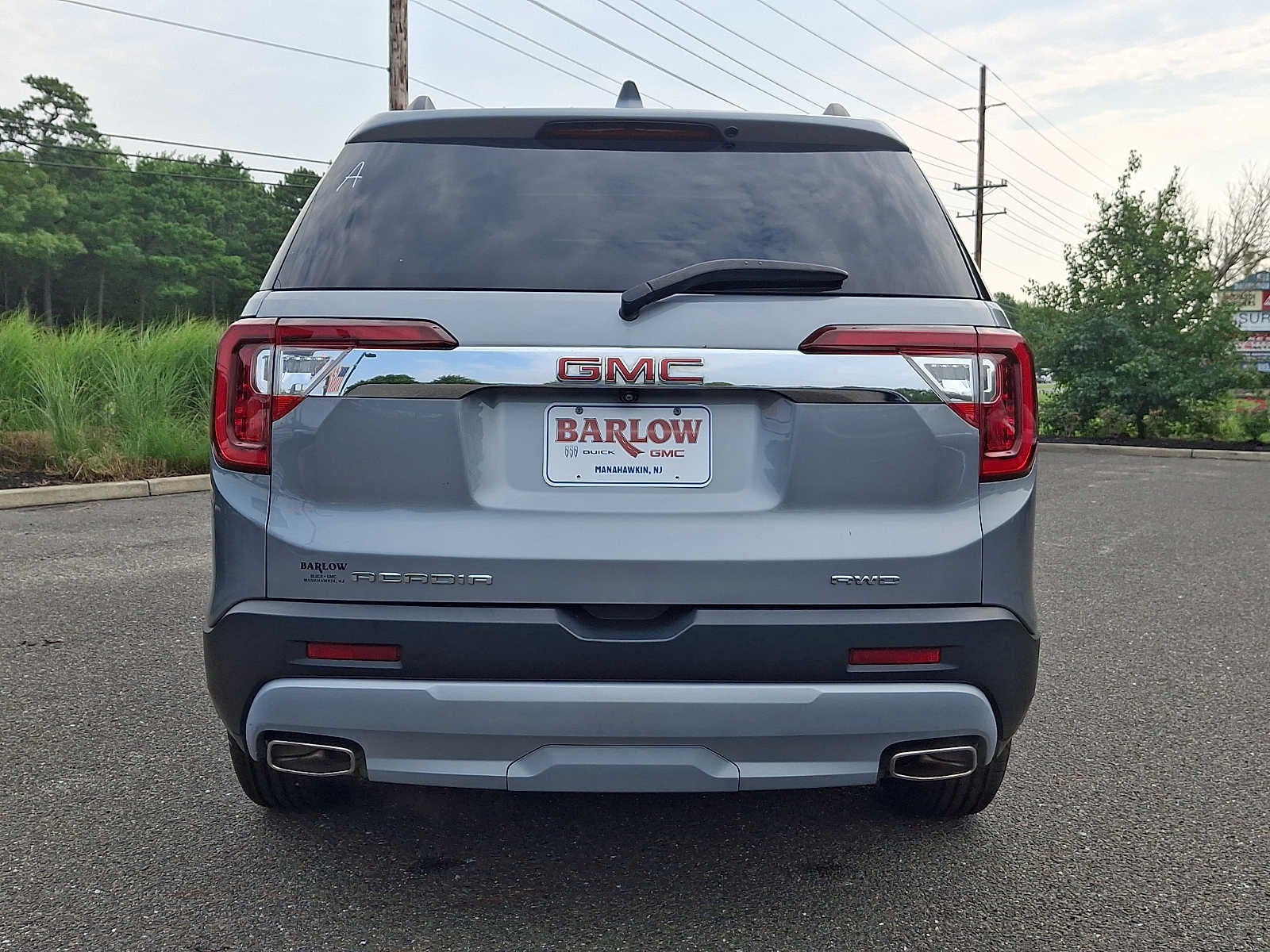 2023 GMC Acadia SLT