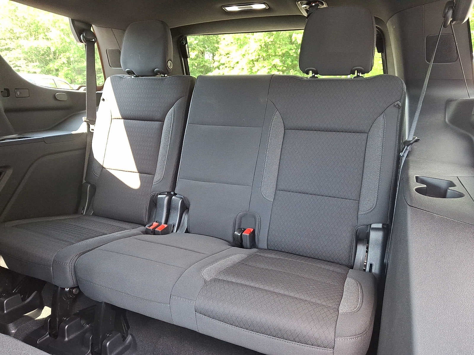 2023 GMC Yukon SLE