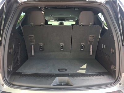 2023 GMC Yukon SLE