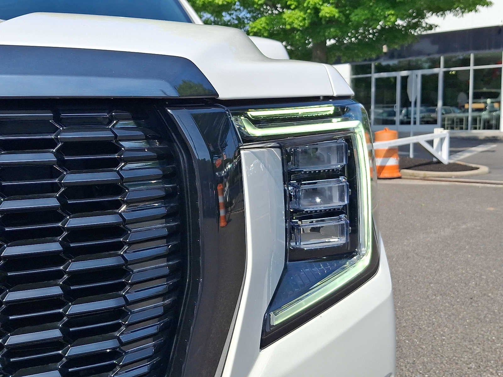 2023 GMC Yukon Denali Ultimate