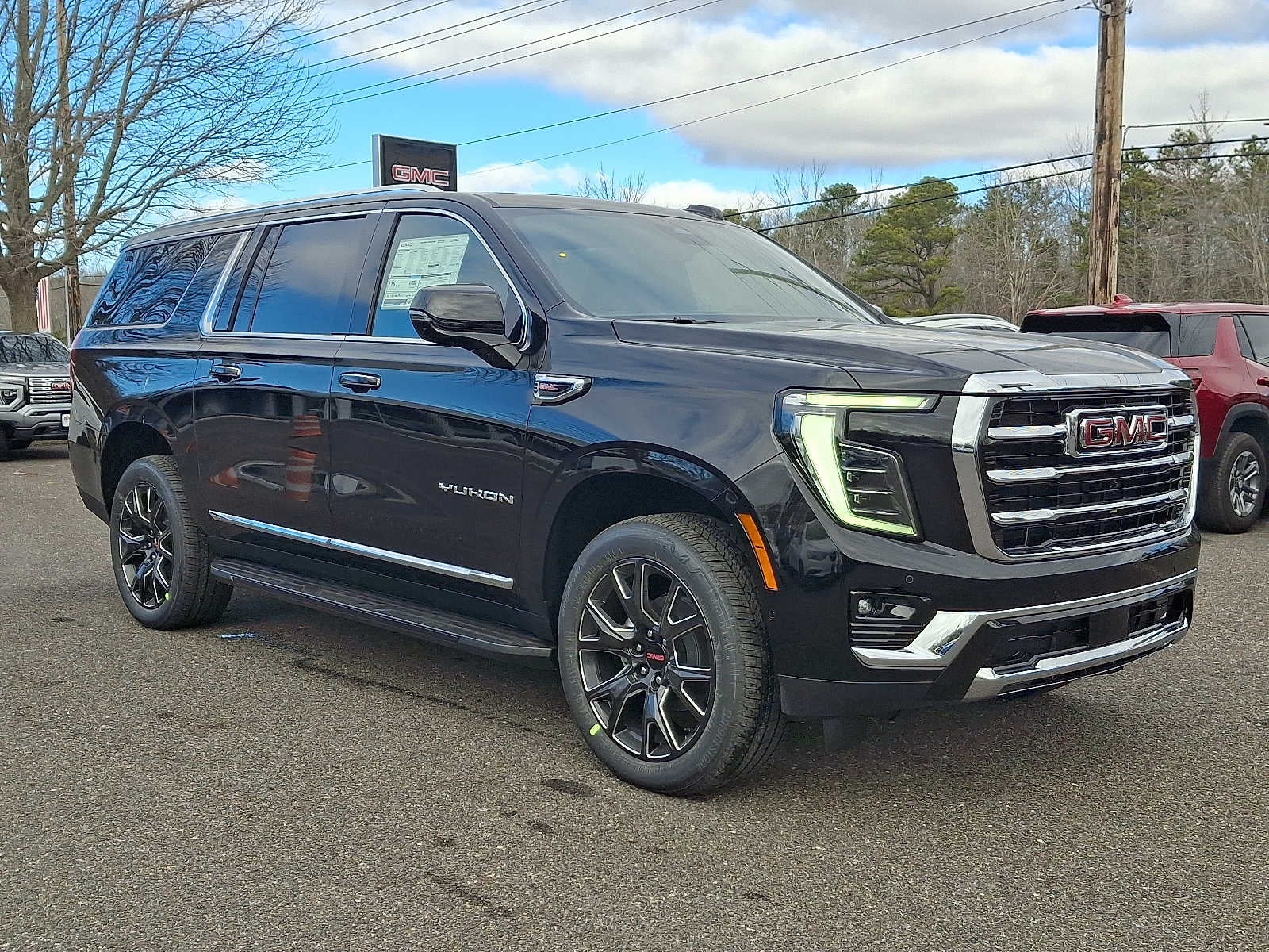 2026 GMC Yukon XL Elevation