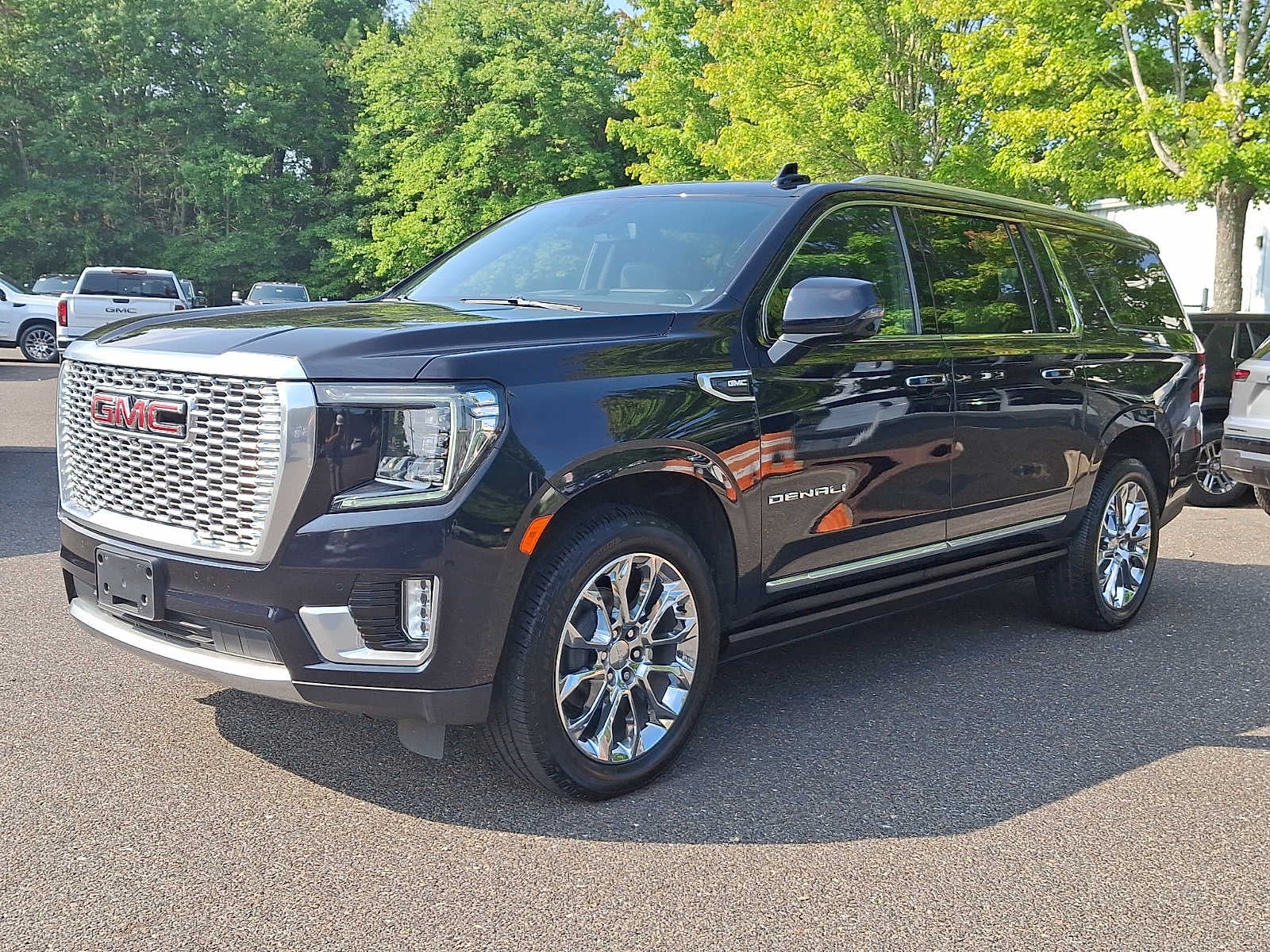 2022 GMC Yukon XL Denali