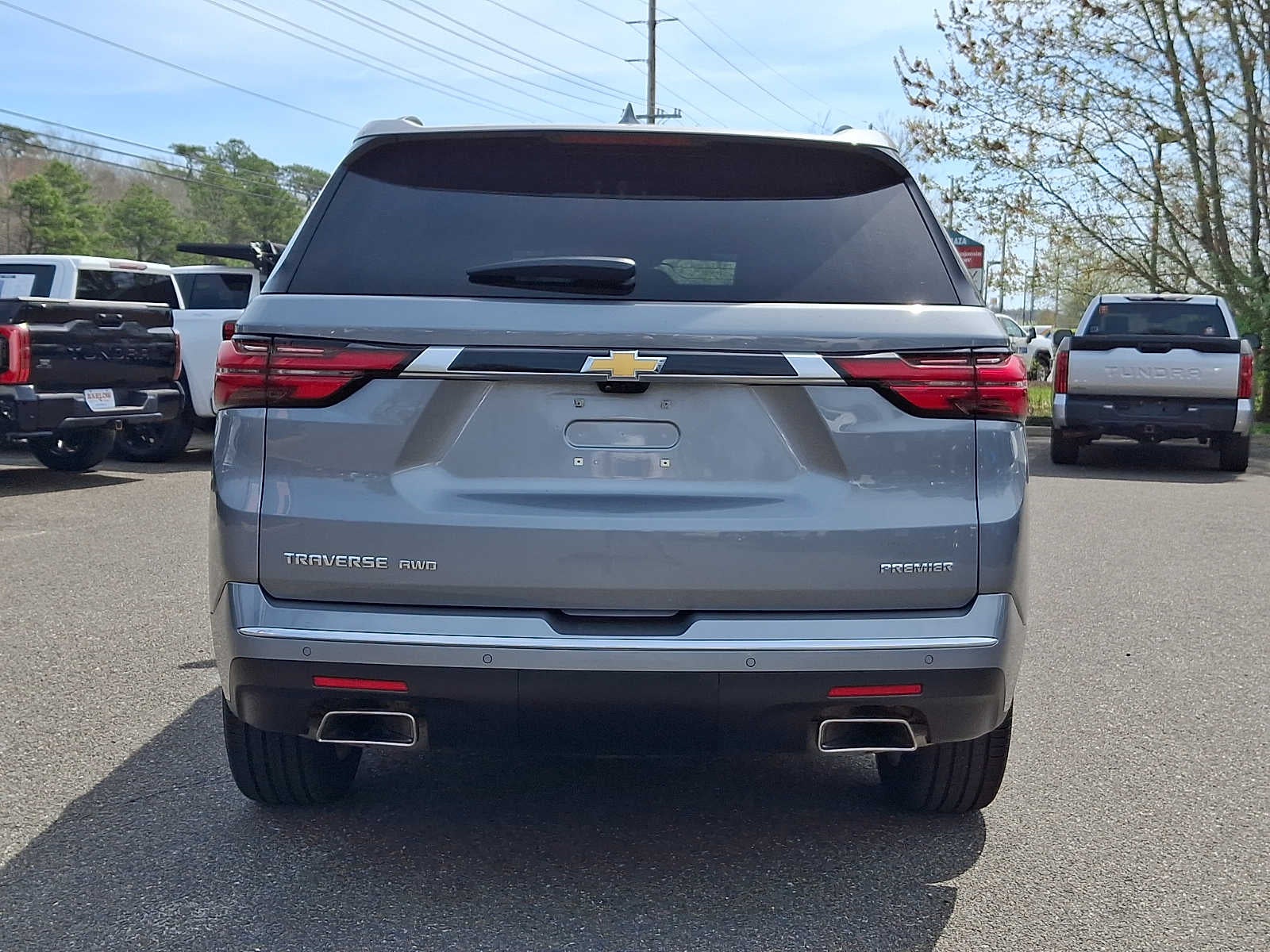 2023 Chevrolet Traverse Premier