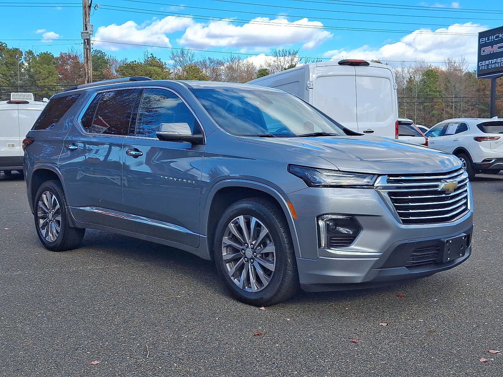 2023 Chevrolet Traverse Premier