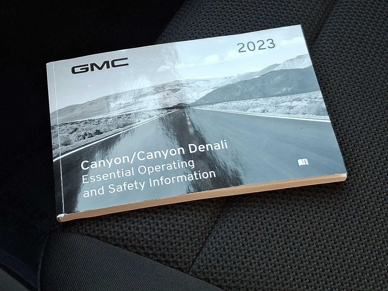 2023 GMC Canyon Elevation