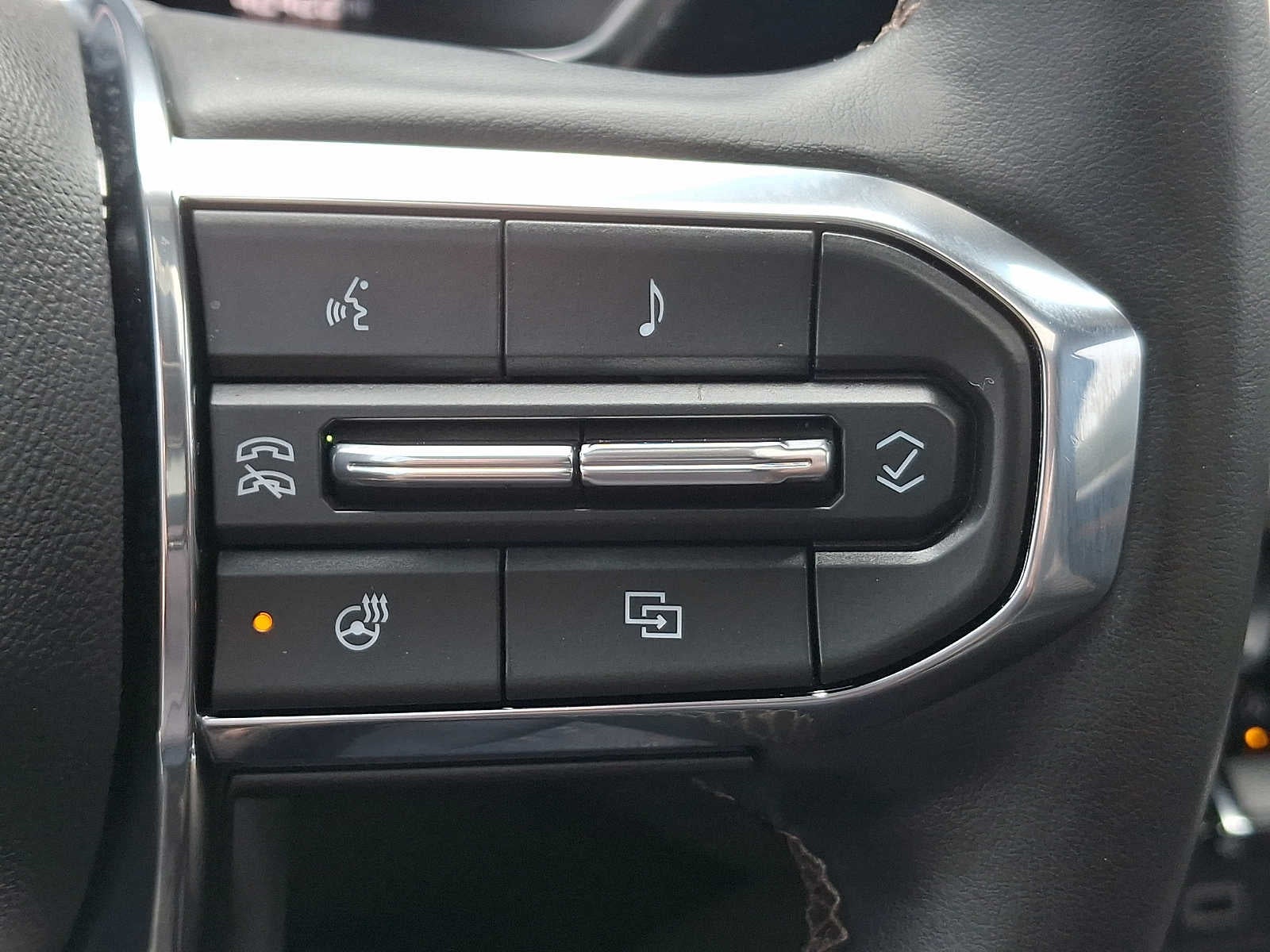 2023 GMC Canyon Denali