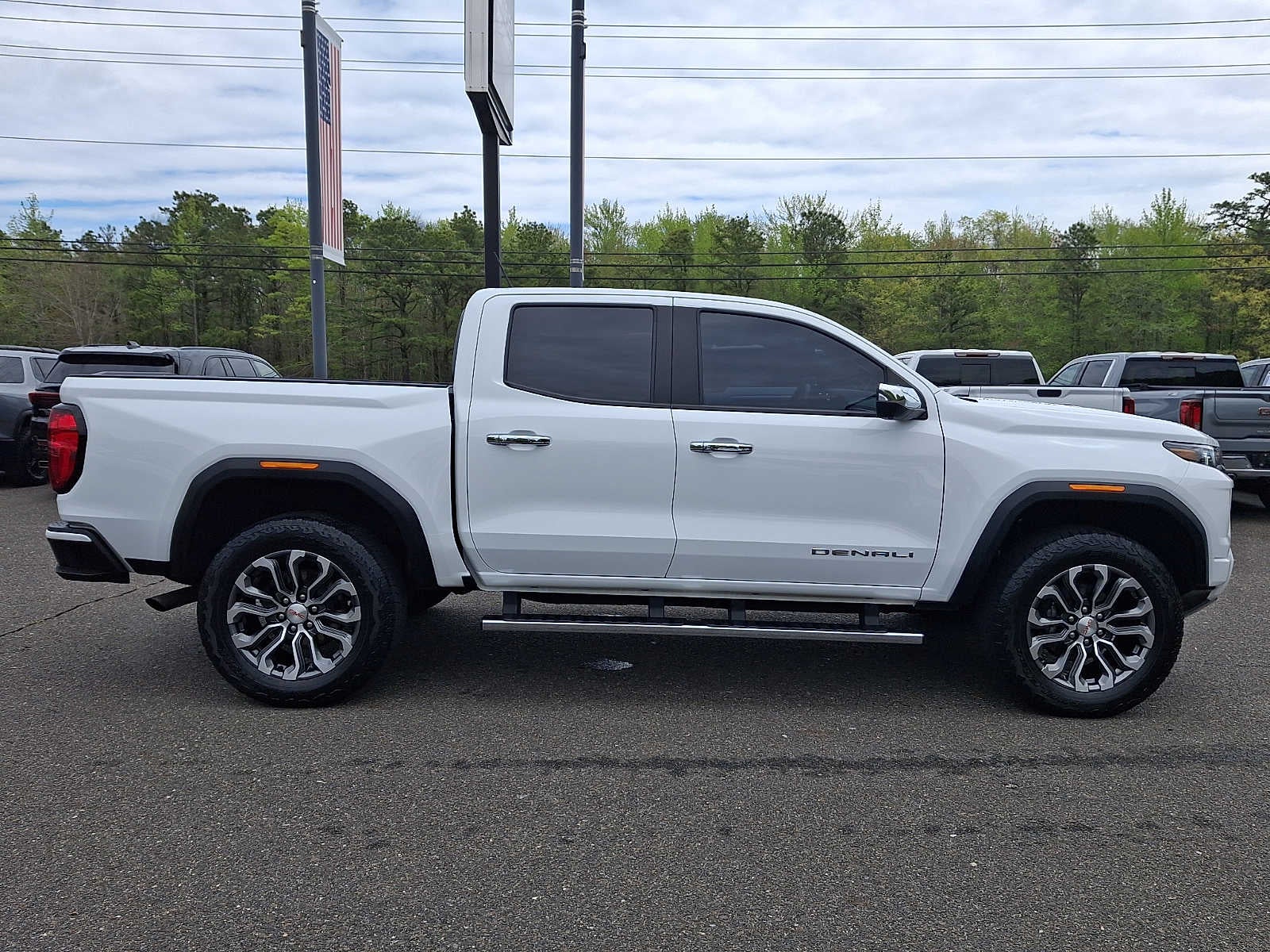 2023 GMC Canyon Denali