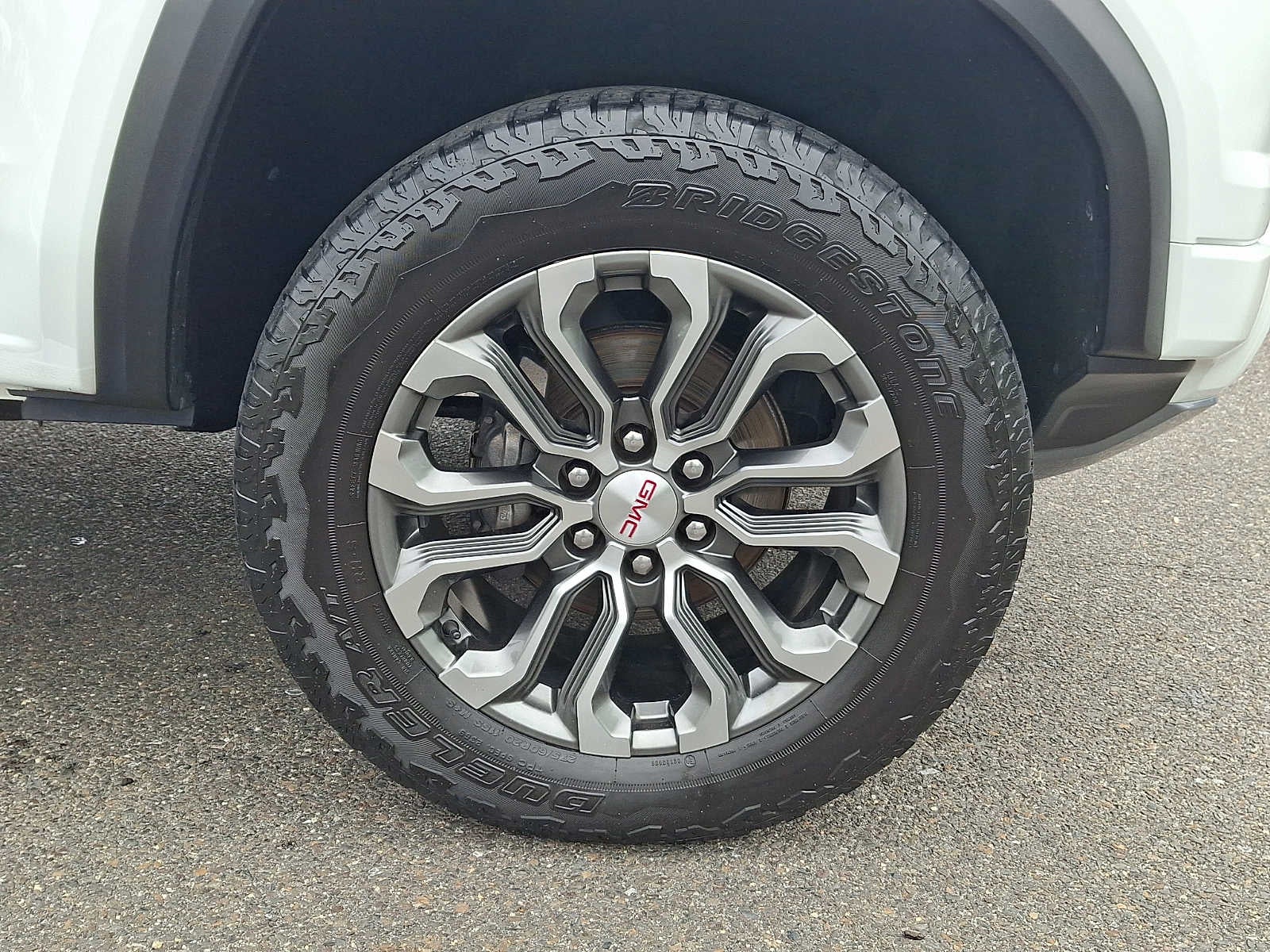2023 GMC Canyon Denali