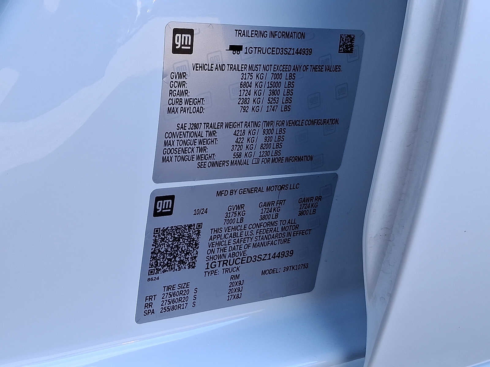 2025 GMC Sierra 1500 Elevation