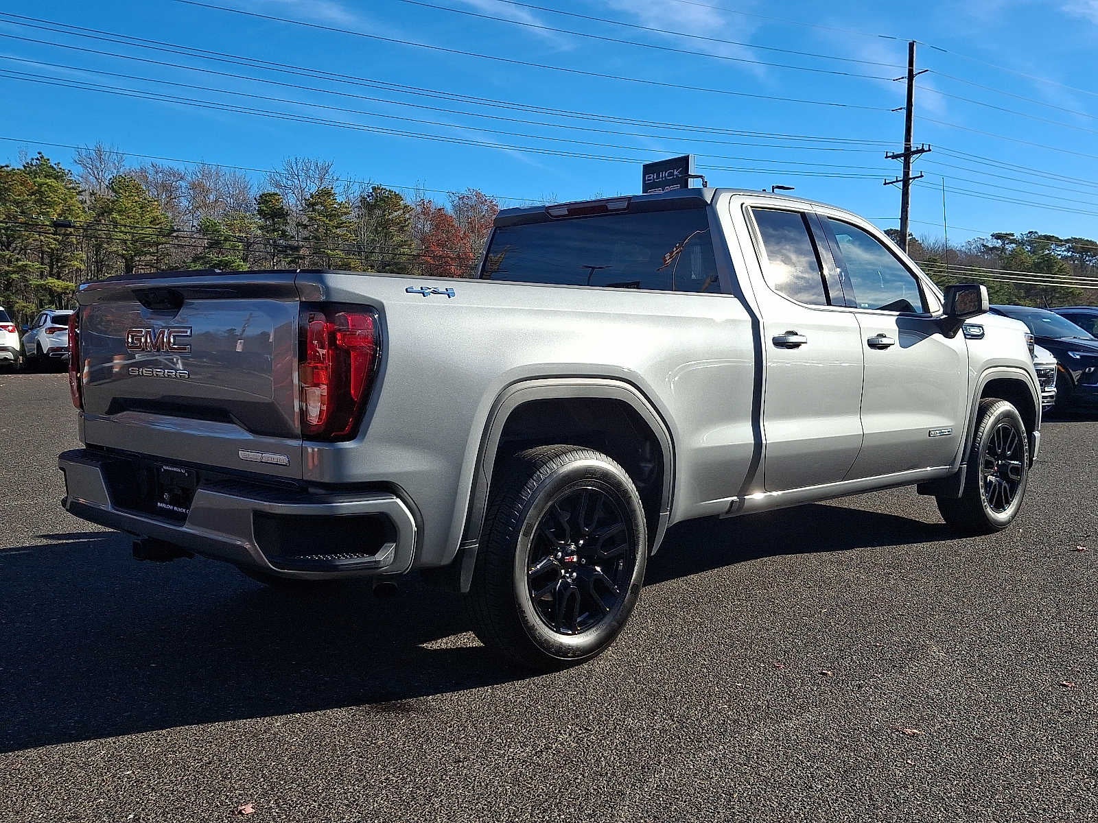 2025 GMC Sierra 1500 Elevation