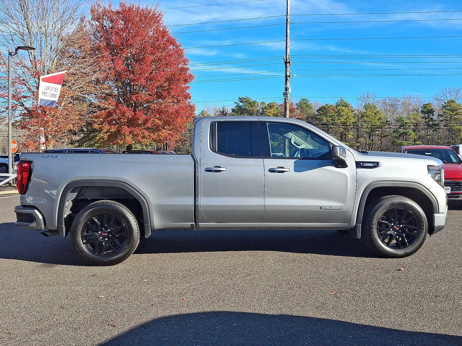 2025 GMC Sierra 1500 Elevation