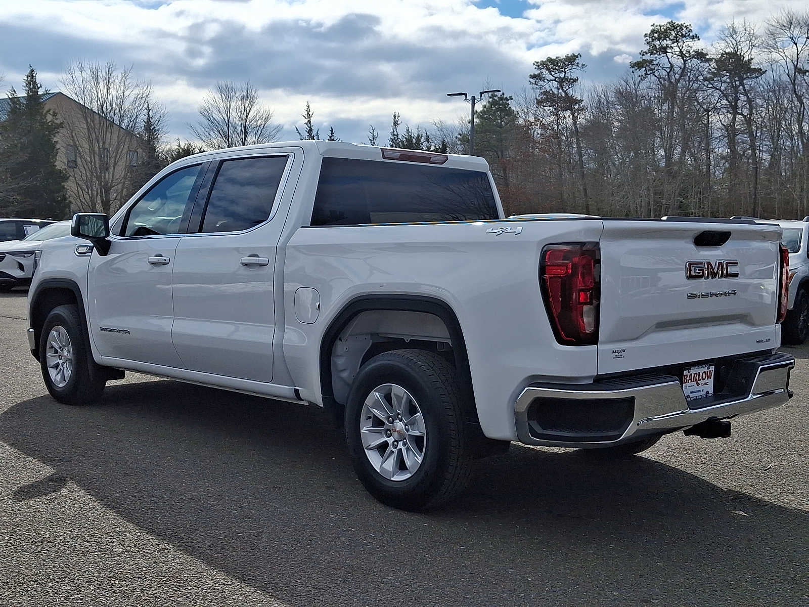 2023 GMC Sierra 1500 SLE