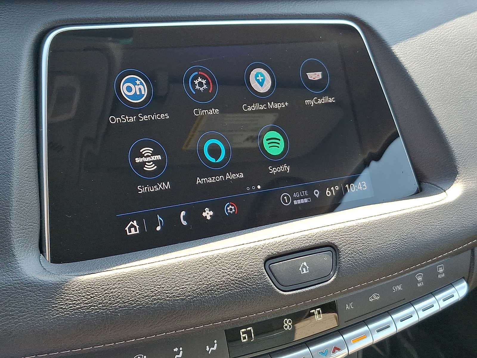 2023 Cadillac XT4 Luxury