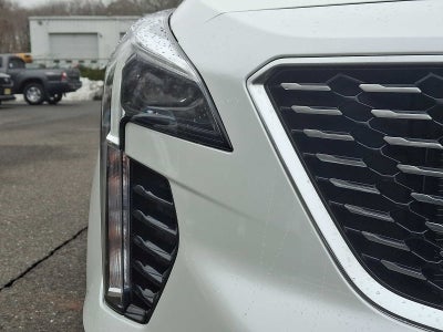 2023 Cadillac XT4 Luxury