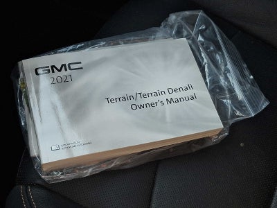 2021 GMC Terrain SLT