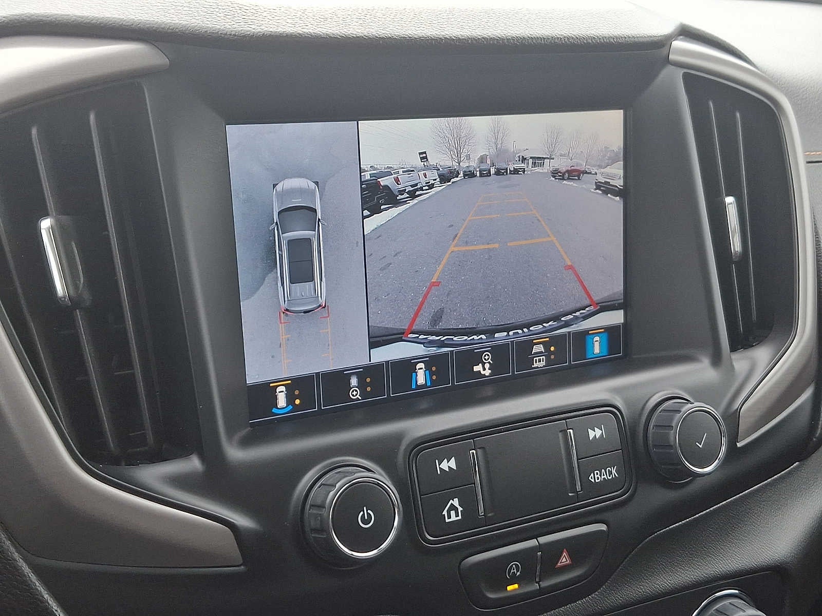 2023 GMC Terrain AT4