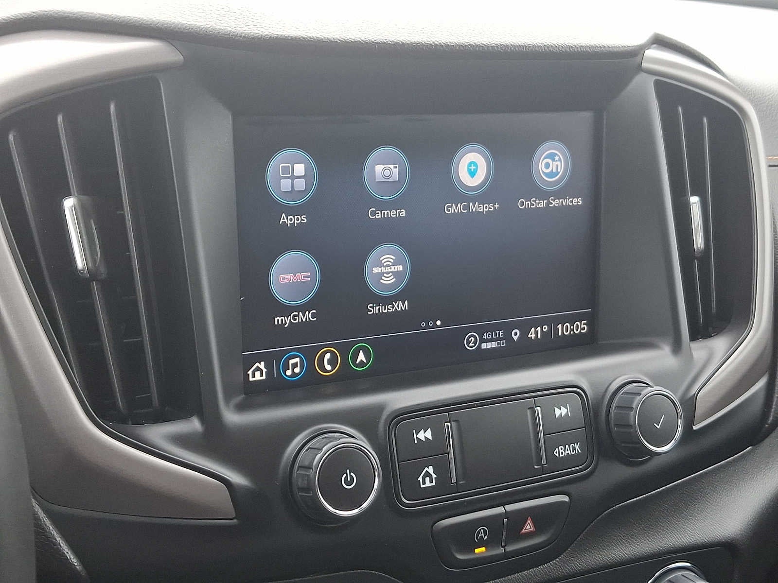 2023 GMC Terrain AT4