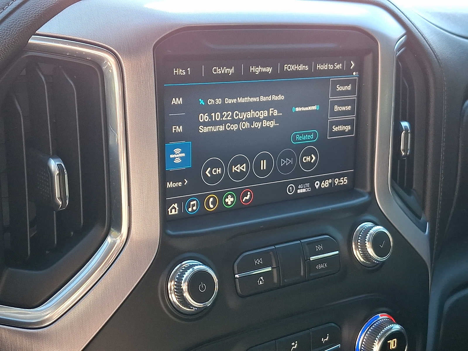 2020 GMC Sierra 1500 SLE