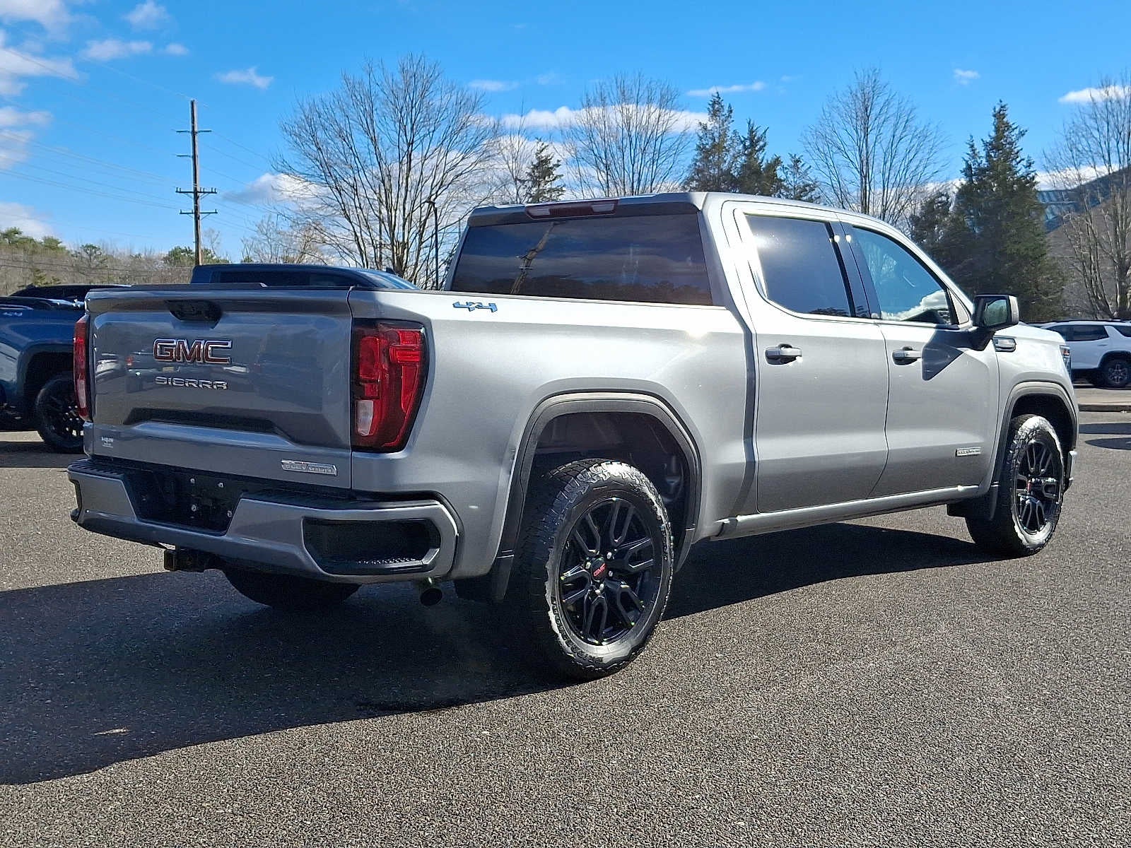 2023 GMC Sierra 1500 Elevation