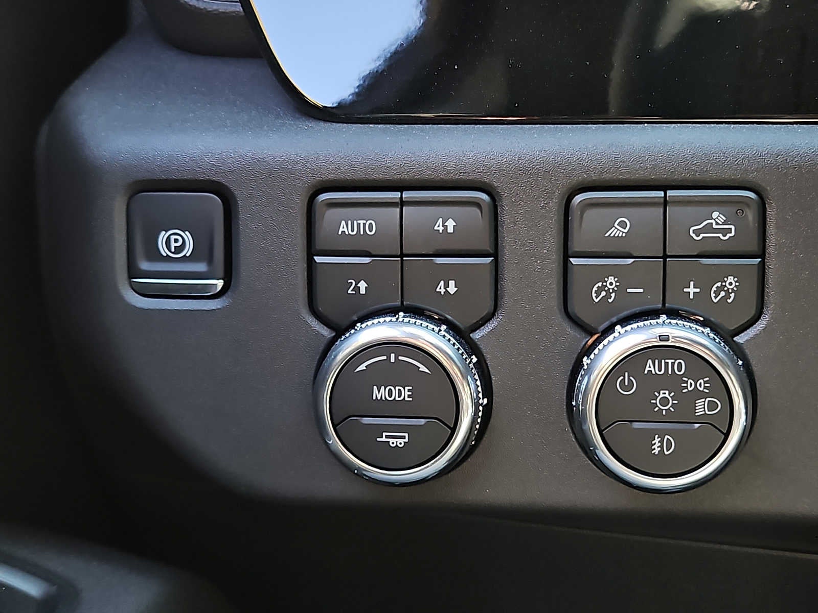 2026 GMC Sierra 1500 SLT - Photo 15