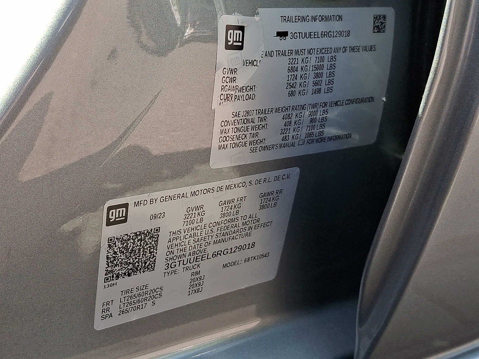 2024 GMC Sierra 1500 AT4