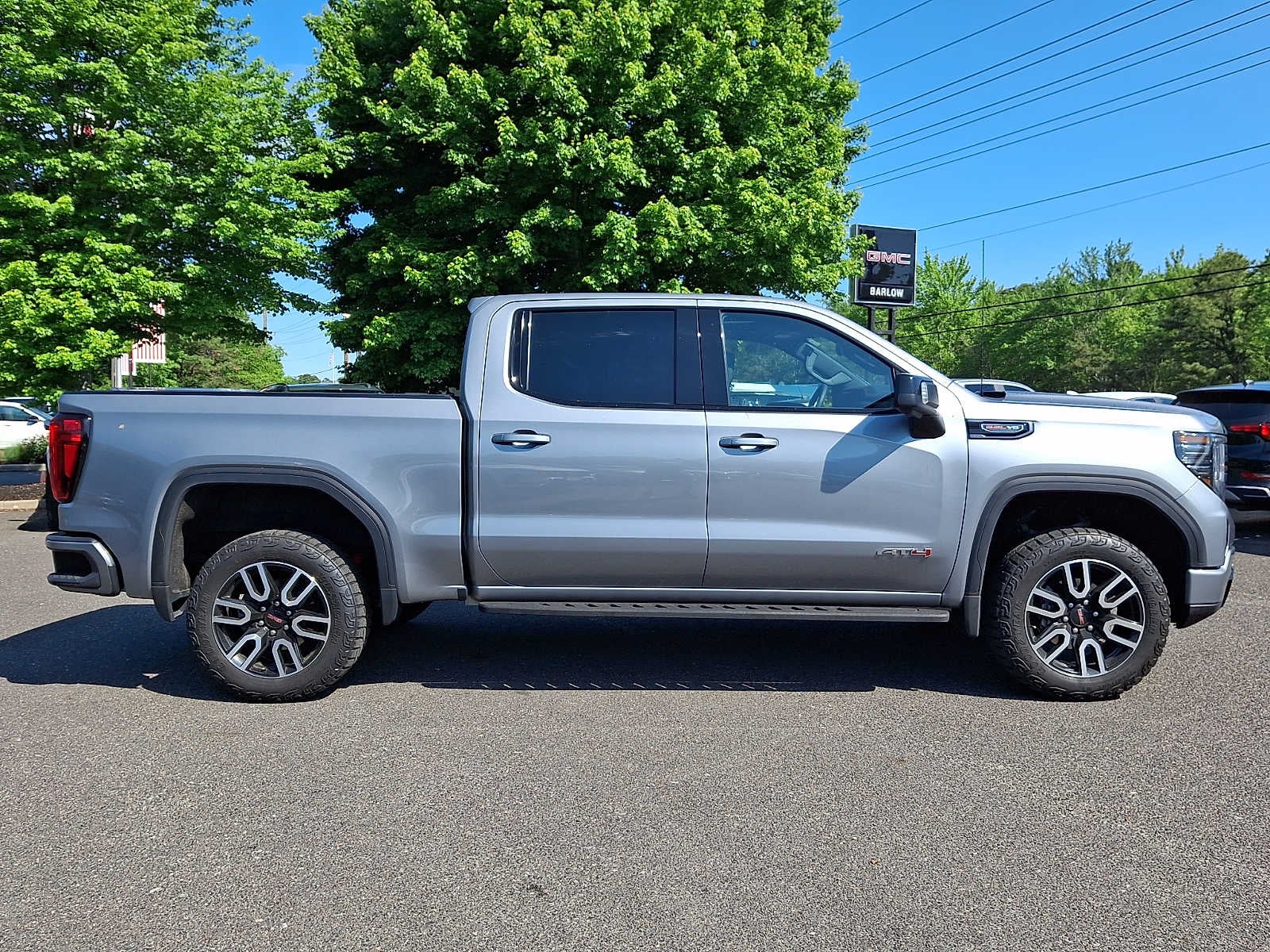 2024 GMC Sierra 1500 AT4