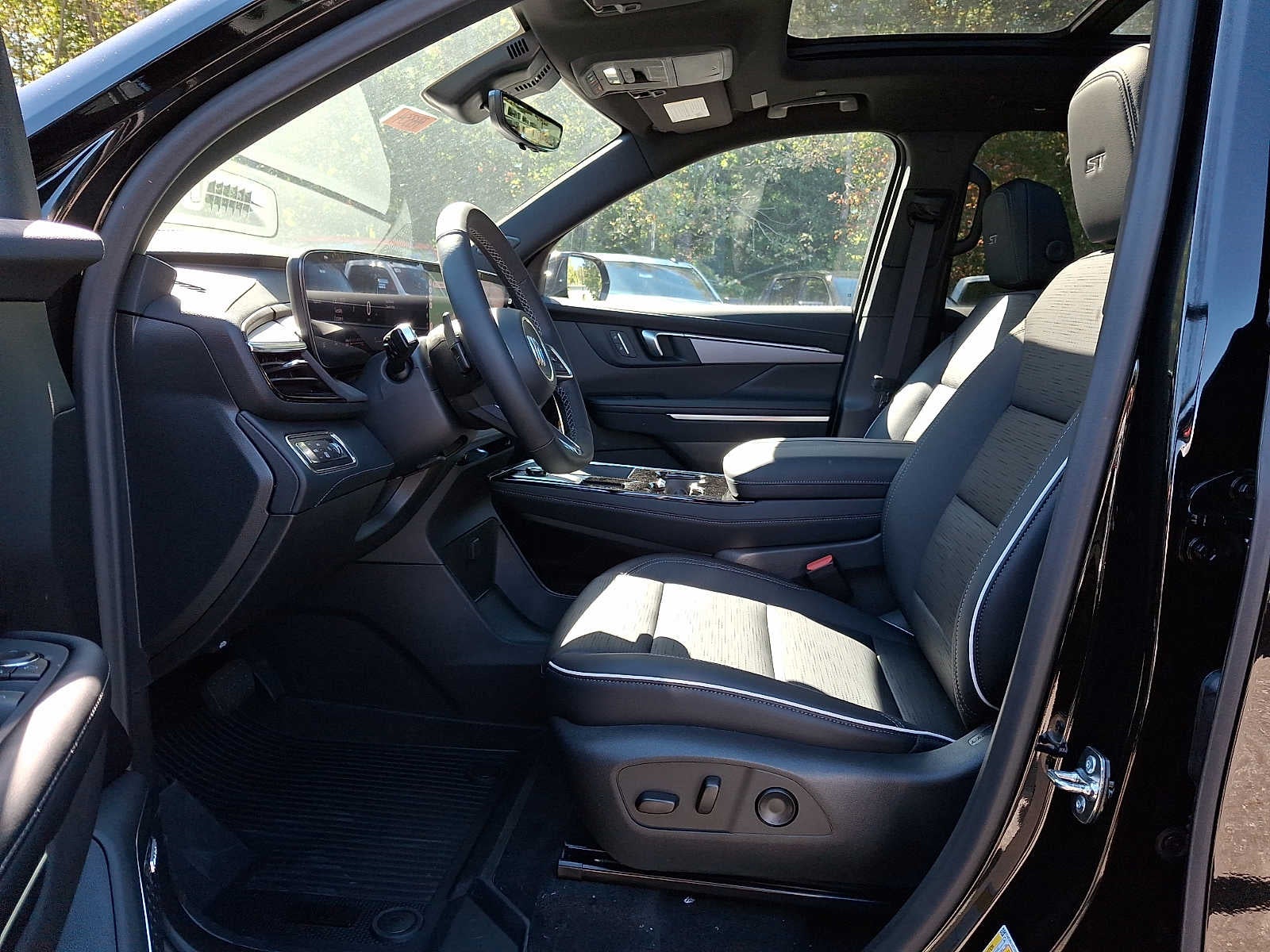 2026 Buick Enclave Sport Touring - Photo 9