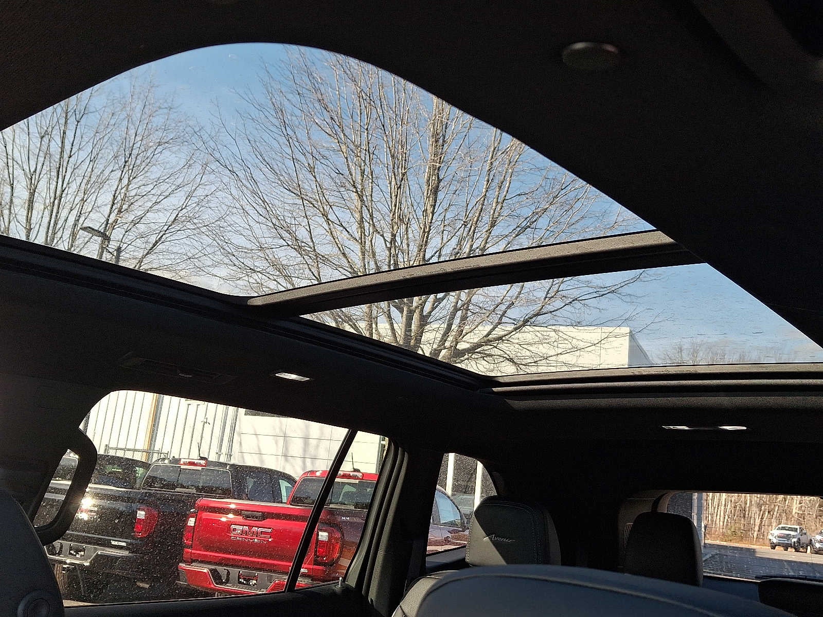 2026 Buick Enclave Avenir