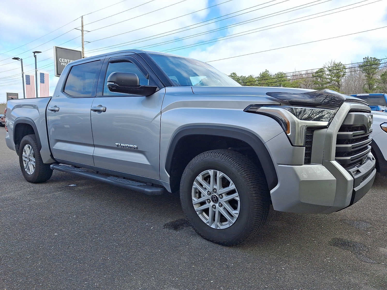 2023 Toyota Tundra 4WD SR5