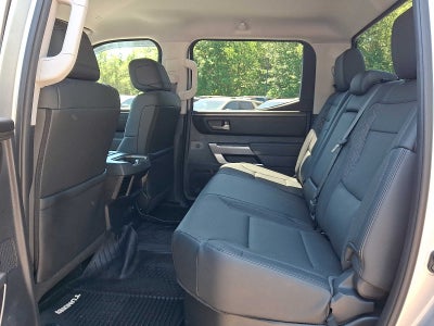 2023 Toyota Tundra 4WD SR5