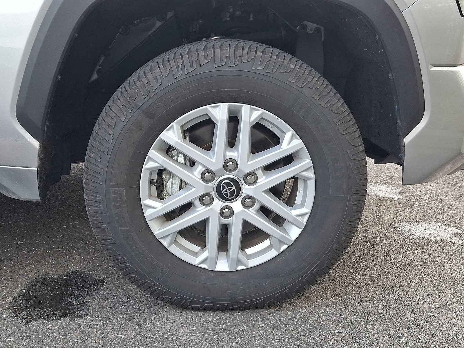 2023 Toyota Tundra 4WD SR5