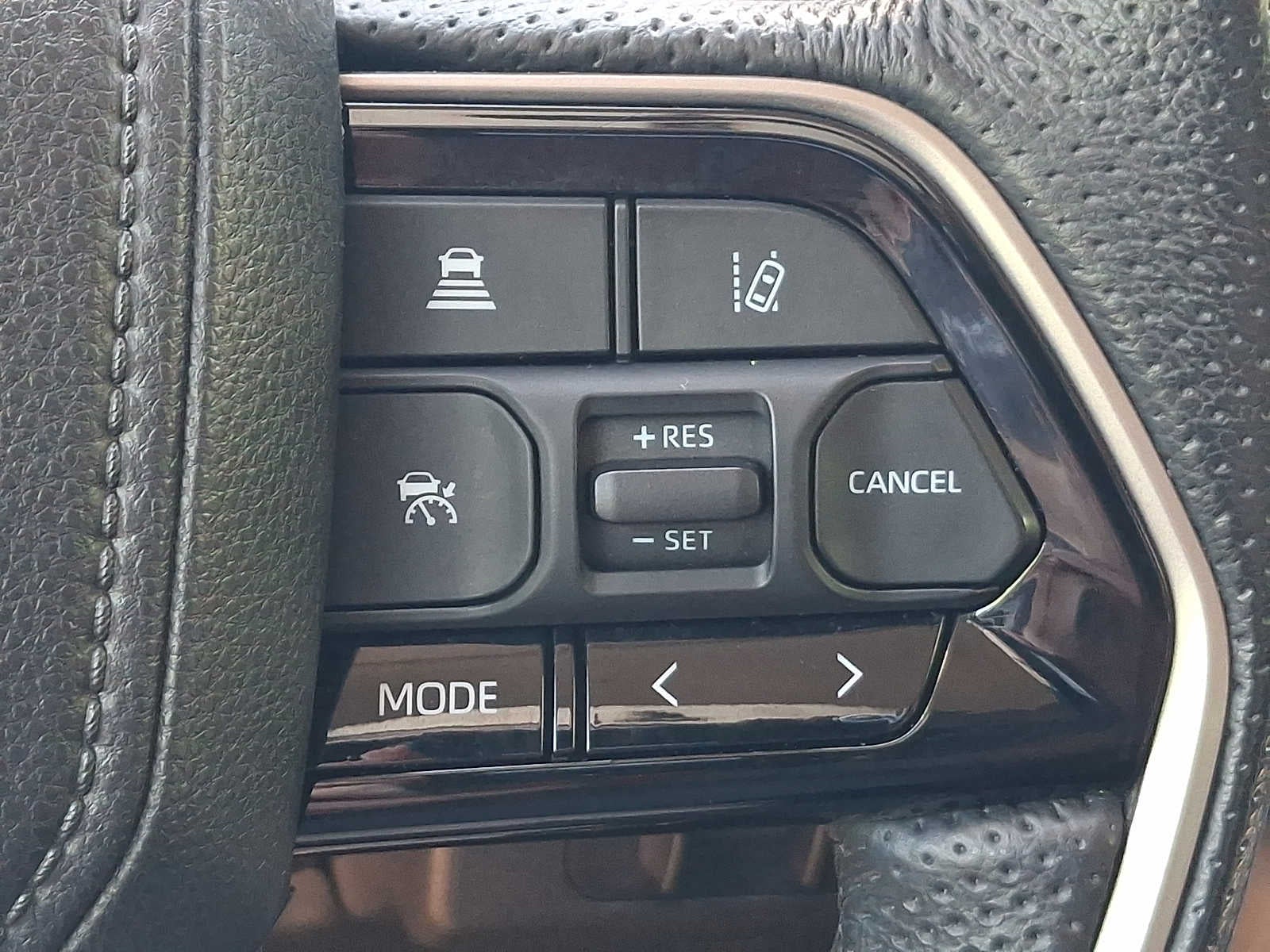 2023 Toyota Tundra 4WD SR5