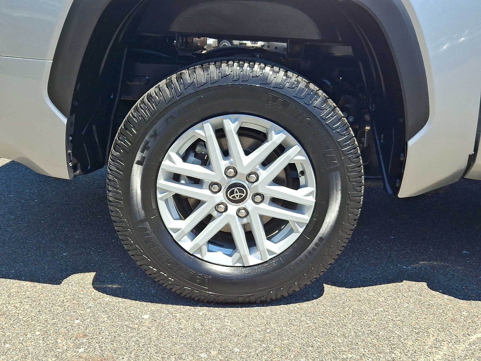 2023 Toyota Tundra 4WD SR5