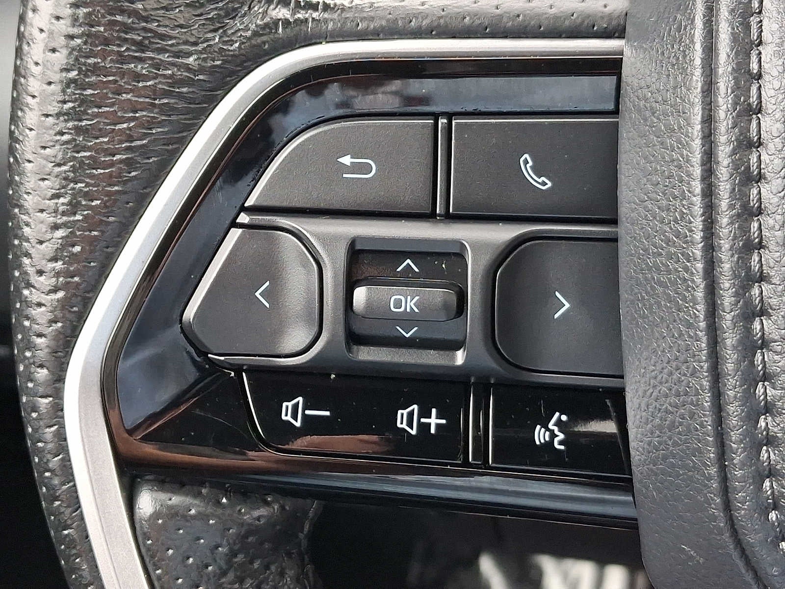 2023 Toyota Tundra 4WD Platinum Hybrid