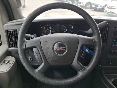 2025 GMC Savana Cutaway 3500 1WT