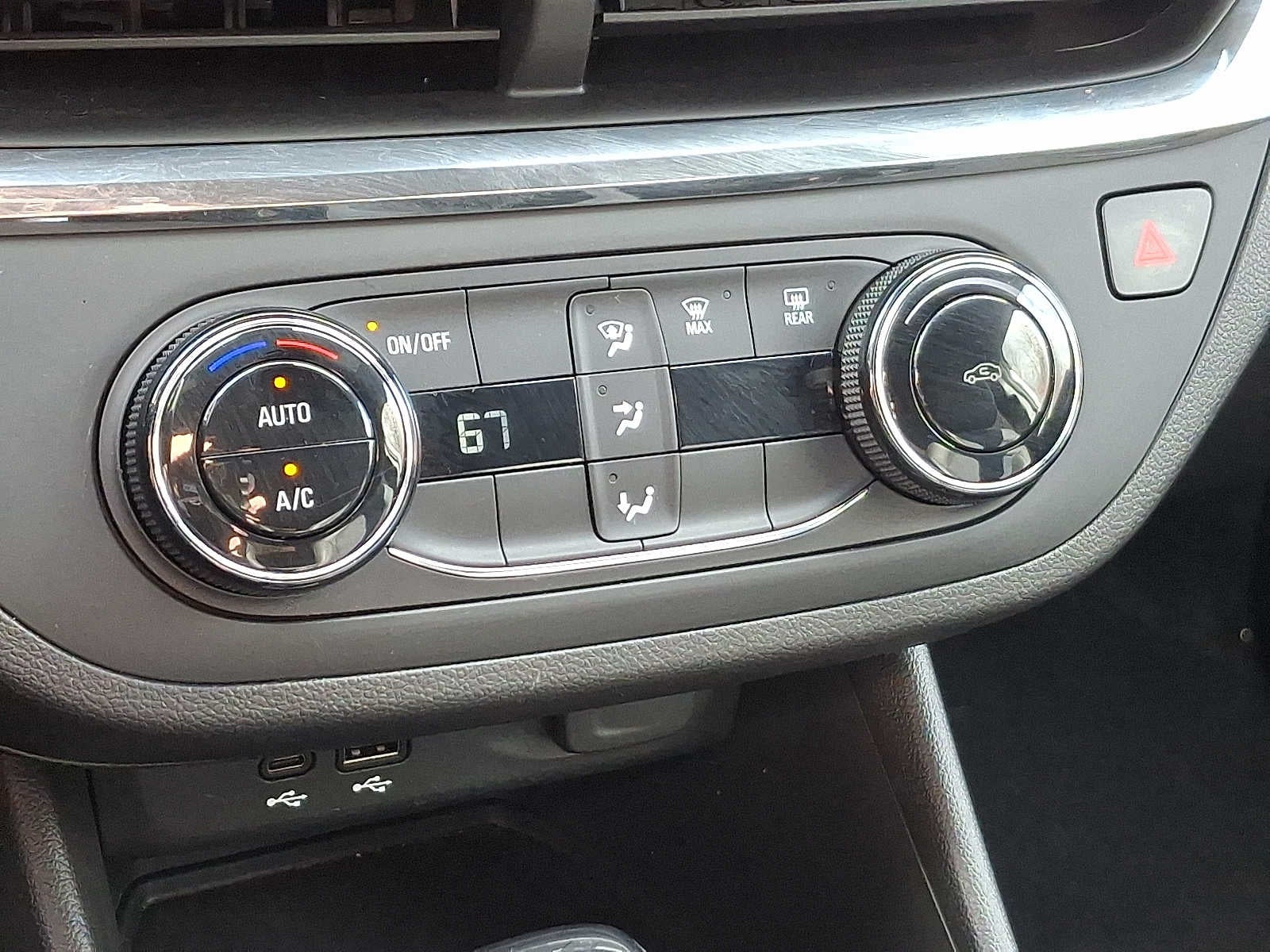 2025 Buick Envista Preferred